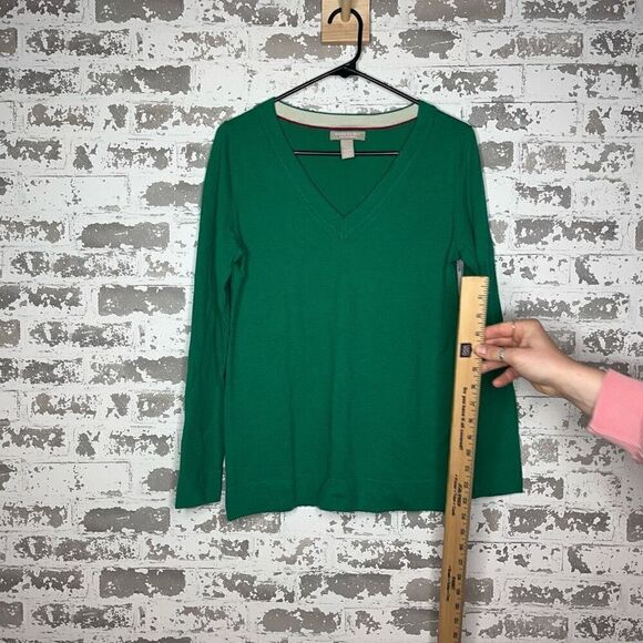 Banana Republic | women green extra fine merino wool v-neck sweater - Picture 4 of 8